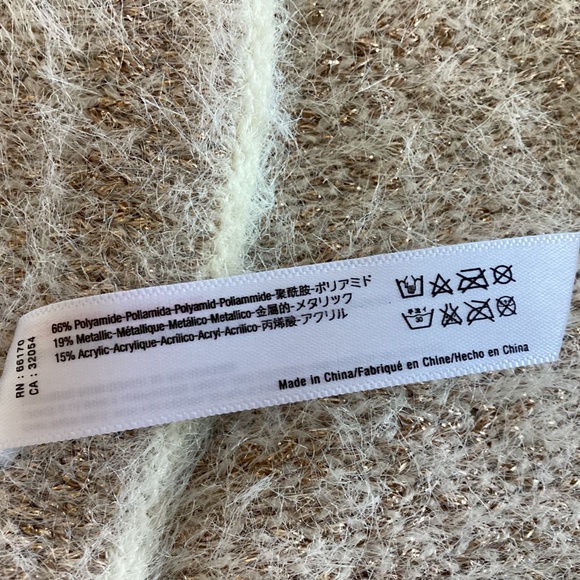 Anthropologie Sleeping On Snow creamy metallic fuzzy knit poncho OS - Picture 11 of 11